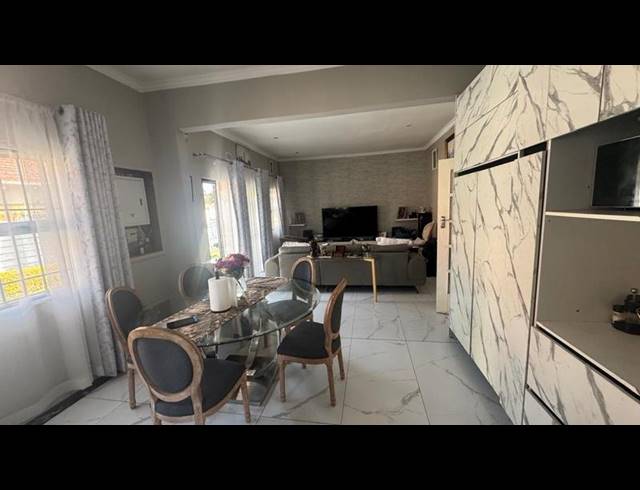 4 BEDROOM HOUSE FOR SALE IN ORANGE GROVE